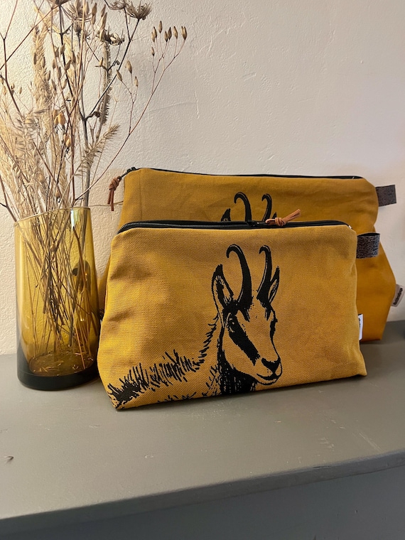 Small CHAMOIS toiletry bag