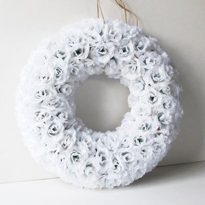 GRAND SALE Roses Wreath Artificial Silk Flowers Wreaths Front Door Decoration White Love gift Valentine Day Table Centerpiece Summer Wedding