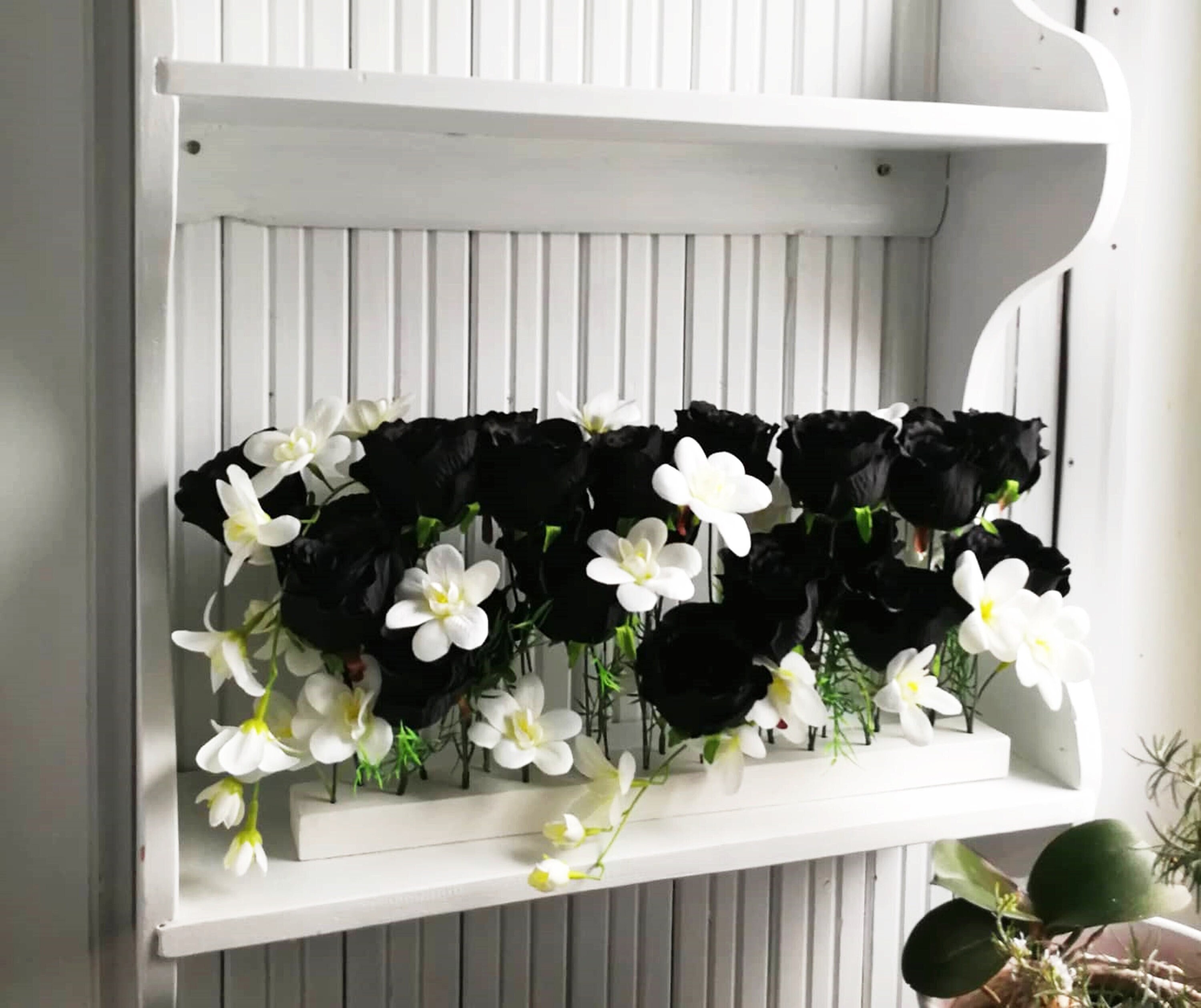 Black Roses and White Orchid Branches Decor on White Painted Wood Base Silk Artificial Flowers Decoration Silk Reception