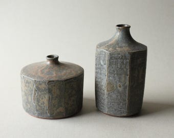 錆びた青灰色のファセット花瓶 S 2 - Etsy 日本