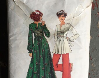 Style 1357 Dress & Top 1970s Vintage Smocked Sz 10 bust 83 cm VGUC Cut Rare Sewing Pattern