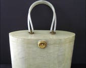 Wilardy Lucite Handbag - Collectible Purse - 50s Era - Excellent Vintage Condition - Pearlized Gray