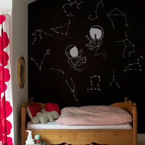 SPACE WALL DECAL - Astronaut muursticker - Grote Vinyl Constellation Muursticker voor kinderen - L005