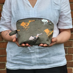 Bolsa de cosméticos, neceser, dibujo animado de whippet, regalo para amantes de whippets, bolso suave, dibujo animado de perros, galgo, amante de los sighounds, perros graciosos, regalo de whippet