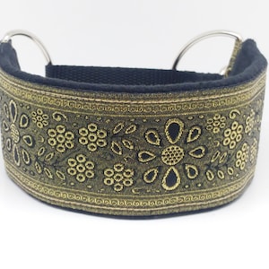 Comfortable, soft, gold, elegant dog martingale collar. Width - 5.5cm/2,2&#39;&#39;, gold, Whippet collar, greyhound collar, sighthound collar.
