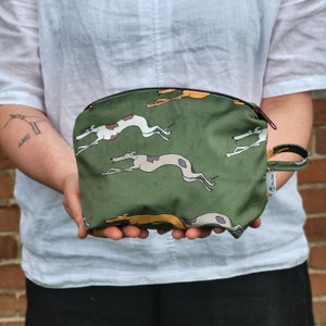 Bolsa de cosméticos, neceser, dibujo animado de whippet, regalo para amantes de whippets, bolso suave, dibujo animado de perros, galgo, amante de los sighounds, perros graciosos, regalo para amantes de los perros