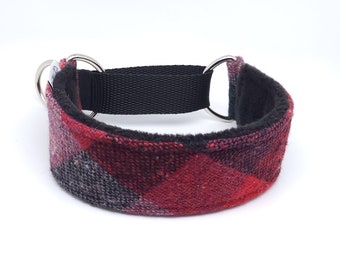Comfortable, thick and soft, wool elegant, wide martingale dog collar. Whippet collar, greyhound collar, sighthound collar. Grid pattern.