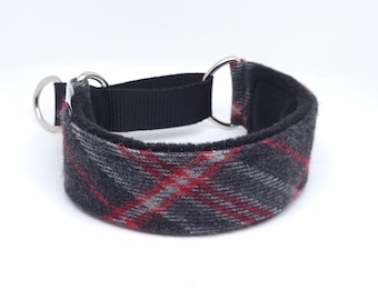 Comfortable, thick and soft, wool elegant, wide martingale dog collar. Whippet collar, greyhound collar, sighthound collar. Grid pattern.