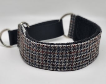 Bequemes, weiches, elegantes, Martingale-Hundehalsband. Halsband für Whippet, Windhundhalsband, Windhundhalsband. Elegante fröhliche Karowolle.