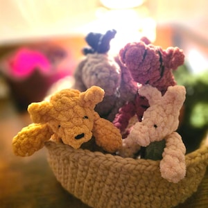 MINI Classic Vintage Style Winnie the Pooh, Piglet, Eeyore, Tigger, and Forest Tree Basket Amigurumi Crochet Pattern Bundle, English PDF