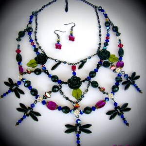 Collares y pendientes hechos a mano,Moscas dragones negras,Cristales de Swarovski,Cristal checo,Cadena negra,Rosas negras
