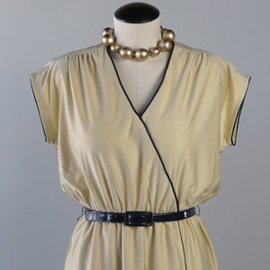 Vintage 1970s Midi Surplice Wrap Dress - SIZE M to XL - Qiana Nylon Contrast Piping Short Sleeve Sheath Dress - Schrader Sport - Beige Navy