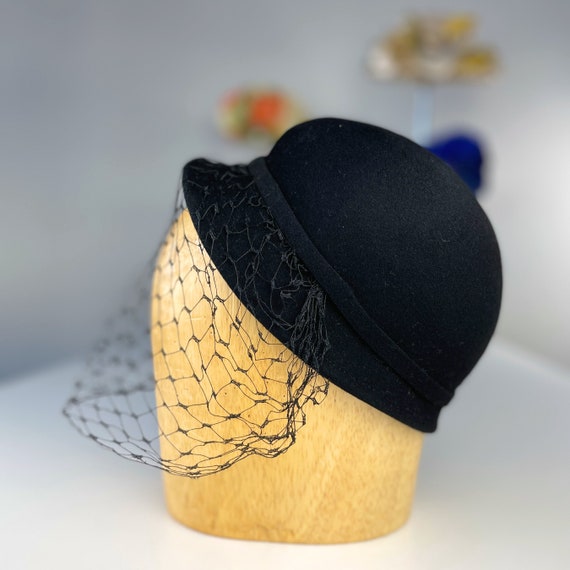 1960s Carnaby Hat Vintage 60s Womens MOD Carnaby Street Style Black Wool Felt  main image 3