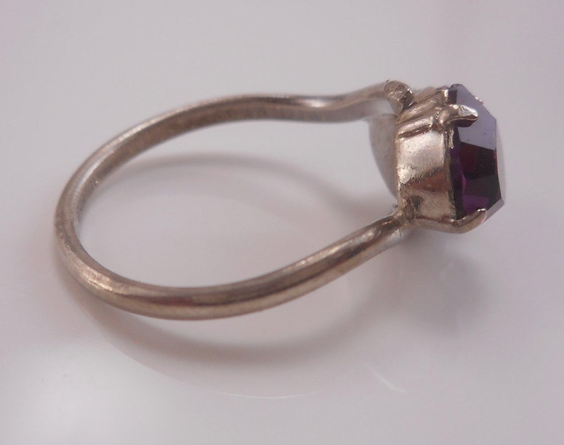 Faux Amethyst Ring Vintage McGrath Hamin Nickel Silver Double Heart Purple Rhinestone Ring Size 6 Nickel Silver MH Pinky Heart Ring