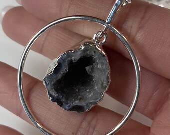 Silver Pendant Ring w/ Geode Necklace