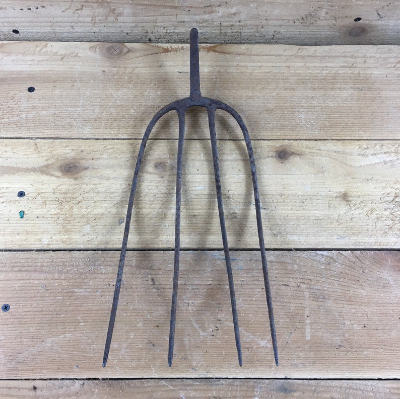 Old Metal Pitch Fork Head Antique Vintage Farm Decor Wine Etsy