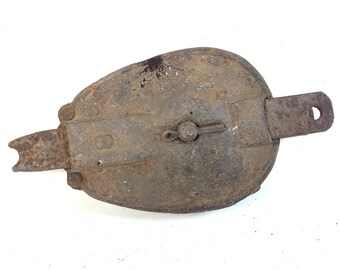 Rustic Old Antique Pulley - Cast Iron Metal 10.25”