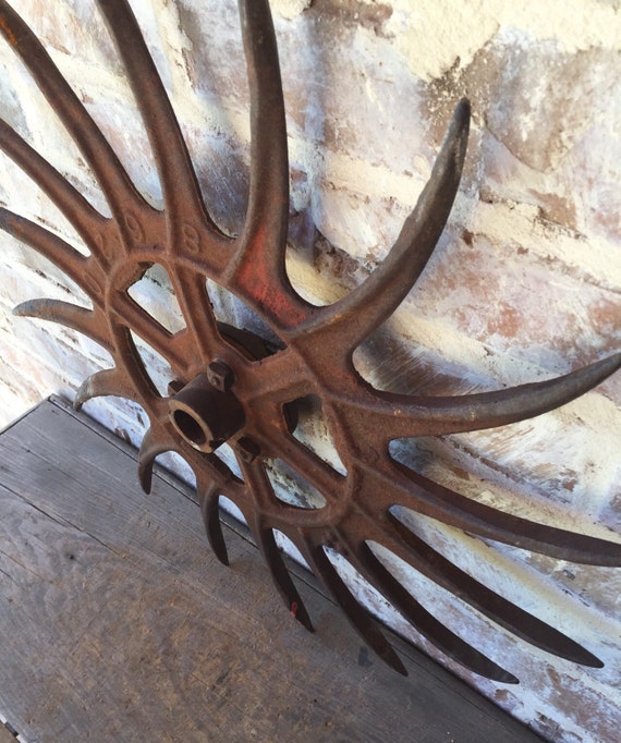 Old Antique Metal Cast Iron Cultivator Hoe Wheel Case