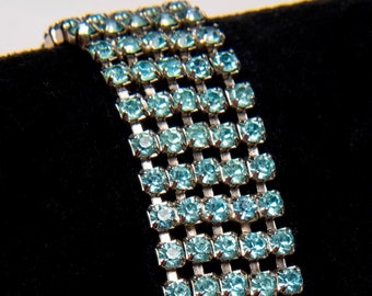 Vintage Bracelet Ice Blue Rhinestone Bracelet Brillant 5 row rhinestone snake bracelet