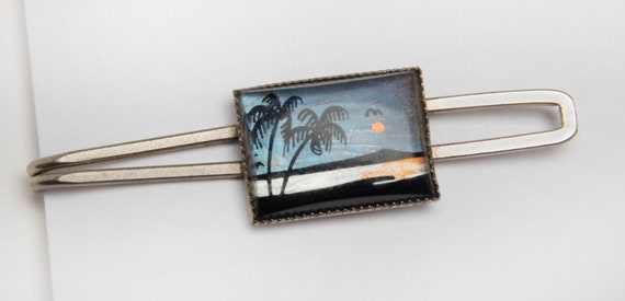 Vintage Tie Bar Clip Intaglio tropical island on … - image 1