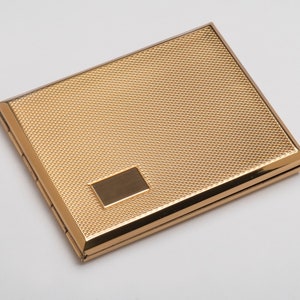 Vintage ladies compact KIGU powder compact Kigu of London mint with pouch and box textured gold square case make up powder compact MIB