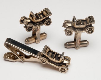 Vintage Antique Car Tie Bar and Cufflinks by Balfour classic car goldtone # 371