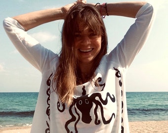 Minoan Octopus T-shirt