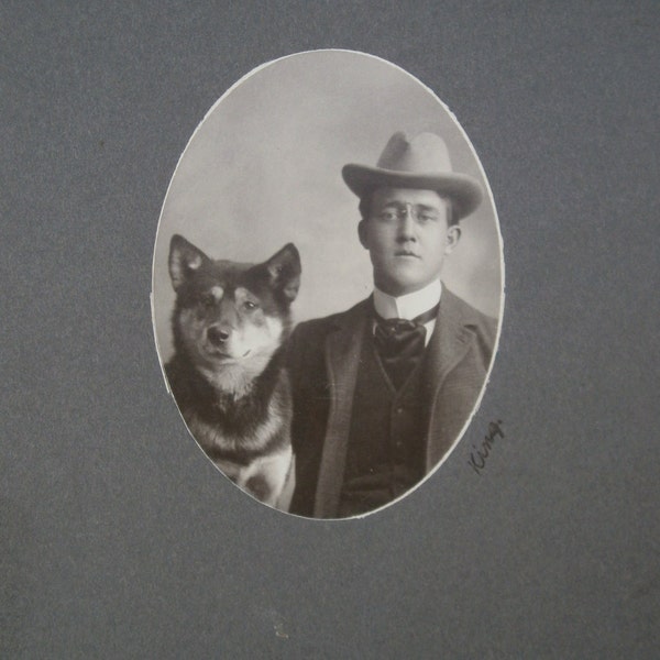 Photo of Man & Dog from 1899