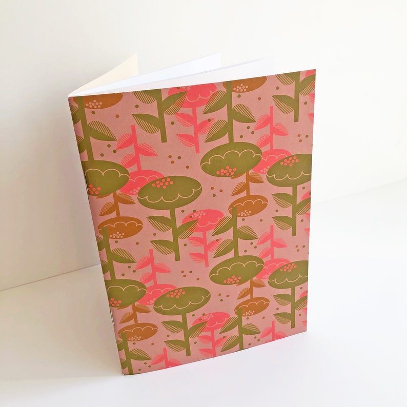 Retro floral Notebook Flora A5, vintage flower pattern, recycled paper, 48 pages image 2