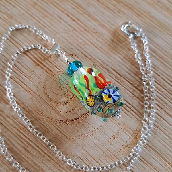 Fonds marins - Pendentif en verre filé au chalumeau mer coquillages, collier verre murano fonds marins, perle verre mer coraux coquillages