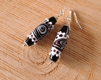 Circles - Black and white murano glass earrings, pearl earrings, long murano glass earrings with black and white dots