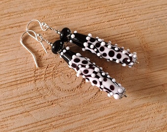 Points - Long black and white glass earrings, black murano glass earrings with white dots, spun glass beaded earrings