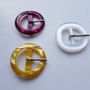 Vintage Belt Buckle - 43 mm - Violet / Dark Yellow / White