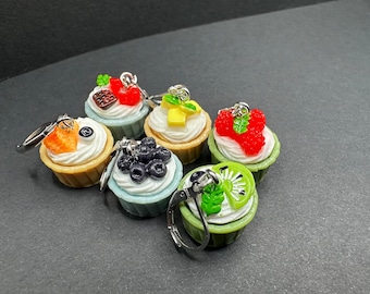 Stitch Markers cake charm, cupcake stitch marker set, knitting stitch markers, crochet stitch markers, crochet and knitting accessories,