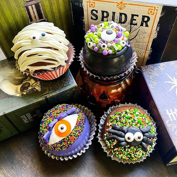 Halloween Hot Chocolate Bomb, Hot Chocolate Bomb, Hot Chocolate Bombs, Hot Cocoa Bombs, Monster, Mummy, Spider, Cauldron Il_570xn