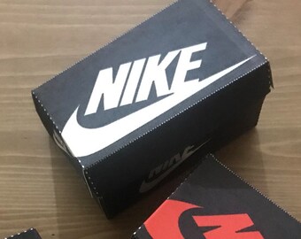 black nike box