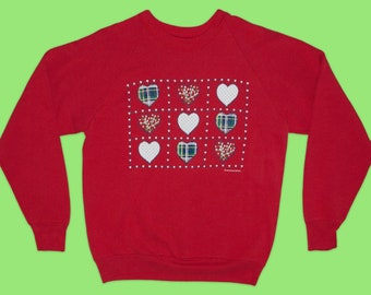 Vintage Heart CREWNECK Sweatshirt Large 1980s Heart Graphic Fruit of the Loom Made in USA Red 80s Endless Designs Plaid Floral Jumper Size L