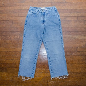 Vintage 90s High Rise Jeans Womens Size 8 Reflect Jeans Brand Medium Wash Ankle Cropped Distressed Denim 1990s Gen X Streetwear Grunge Style