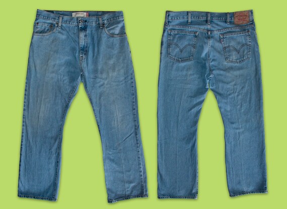 Vintage LEVI'S 517 Jeans: 00s Bootcut, Red Tab, Medium Wash (36x30