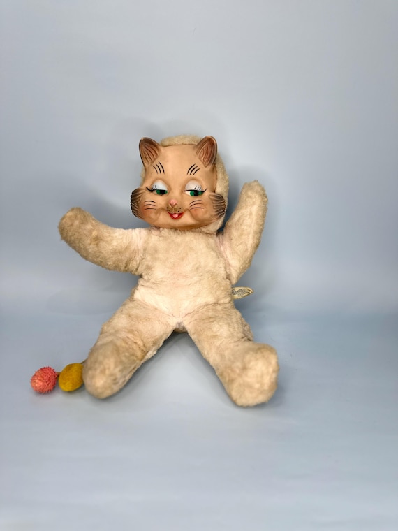 Vintage Rubber Face Cat Knickerbocker Animals of Distinction