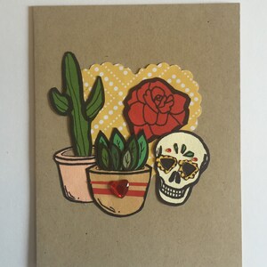 Calavera Rodeado con Plantas