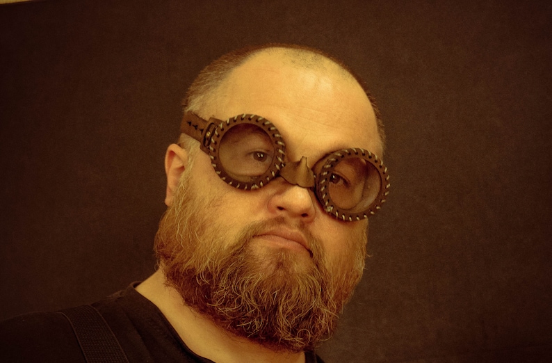 Steampunk leather goggles. PDF Pattern and full vector for Etsy