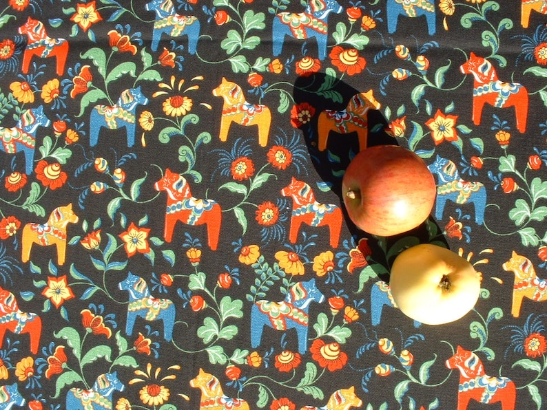 Black Cotton Table Runner With Dala Horses Etsy Singapore