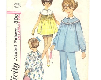 1960s PAJAMAS ~ NIGHTGOWN ~ BABYDOLL Nightie ~ Panties ~ Vintage Sewing Pattern ~ Girls Size 6 ~ Breast 24 ~ Gown Pajamas ~ Simplicity 5552