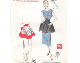 1950s APRON Vintage Sewing Pattern ~ Tea Apron ~ Huge Pockets ~ Scalloped border ~ Half Apron Contour Waist w/ Tie ends ~ Butterick 5531