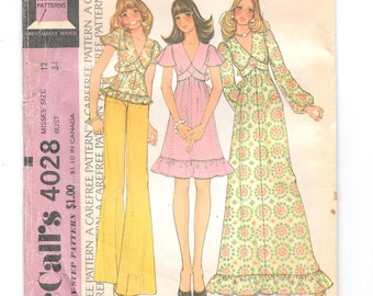 Vintage 1970s BOHO Pullover DRESS and TOP Sewing Pattern ~ McCall's 4028 ~ Size 12 Bust 34 ~ Flutter Flared Sleeves ~ Long or Short Sleeve