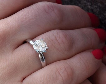 Classic Solitaire Diamond Engagement Ring, Solid Gold Round Lab Diamond Ring, Estate Diamond Jewelry, Elegant Promise Ring, Anniversary Ring