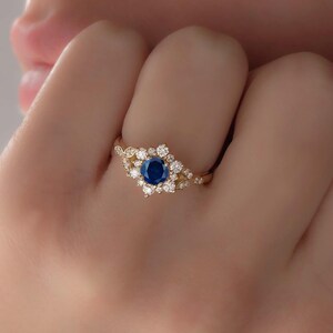 Solid Gold Sapphire Flower Engagement Ring, Alternative 14k Gold Sapphire Diamond Ring, Elegant Sapphire Gemstone Jewelry, Anniversary Ring