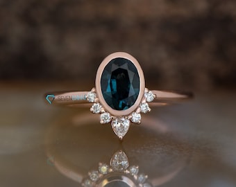 Elegante 14k Gatsby ovale blauwgroene saffier verlovingsring met natuurlijke diamantaccenten, alternatieve voorstelring, mooie beloftering