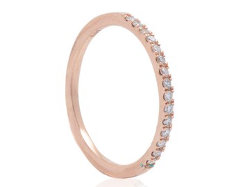 Anillo de boda para mujer de oro macizo fino y delicado, banda de boda de diamantes para mujer de media eternidad, anillo de diamantes de 14 quilates de apilamiento simple, anillo de aniversario